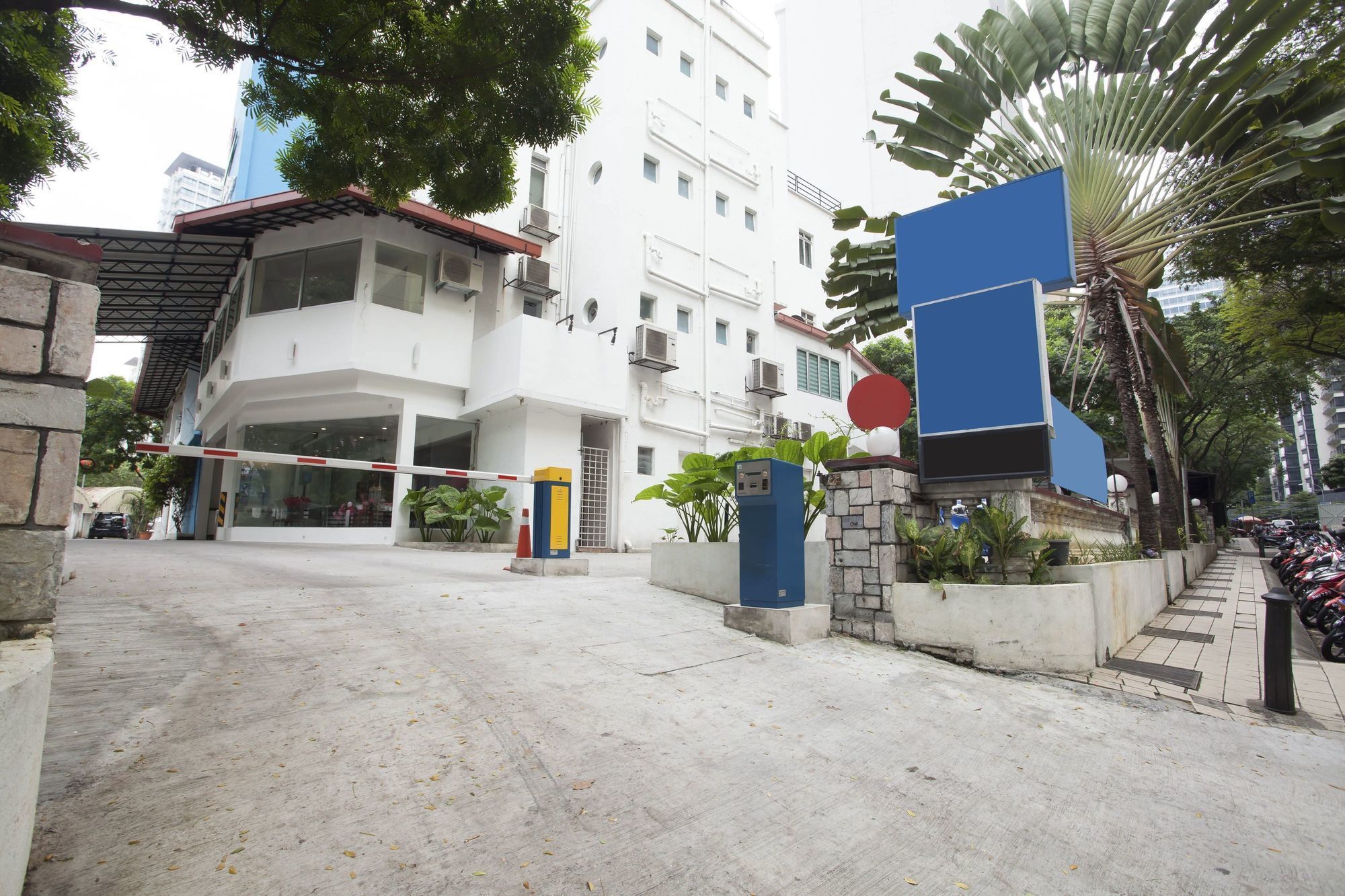 Zen Rooms Raja Chulan - Kuala Lumpur — Photos 1